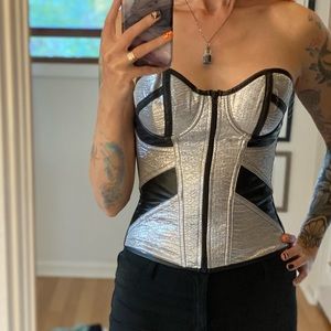 ❤️‍🔥 lot of 2 ultra sexy corsets ❤️‍🔥